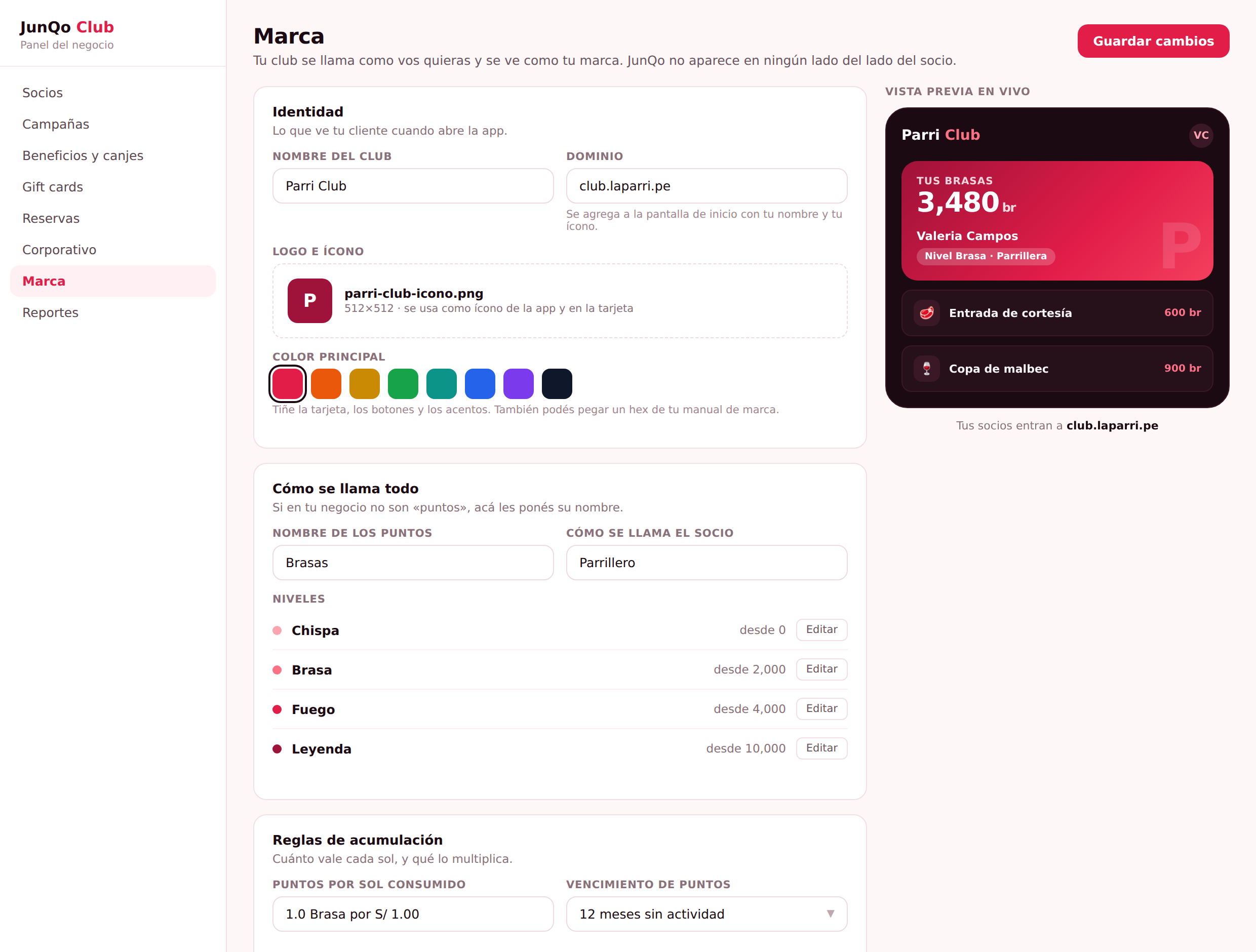 El configurador de marca del club, con la vista previa en vivo de la tarjeta del socio